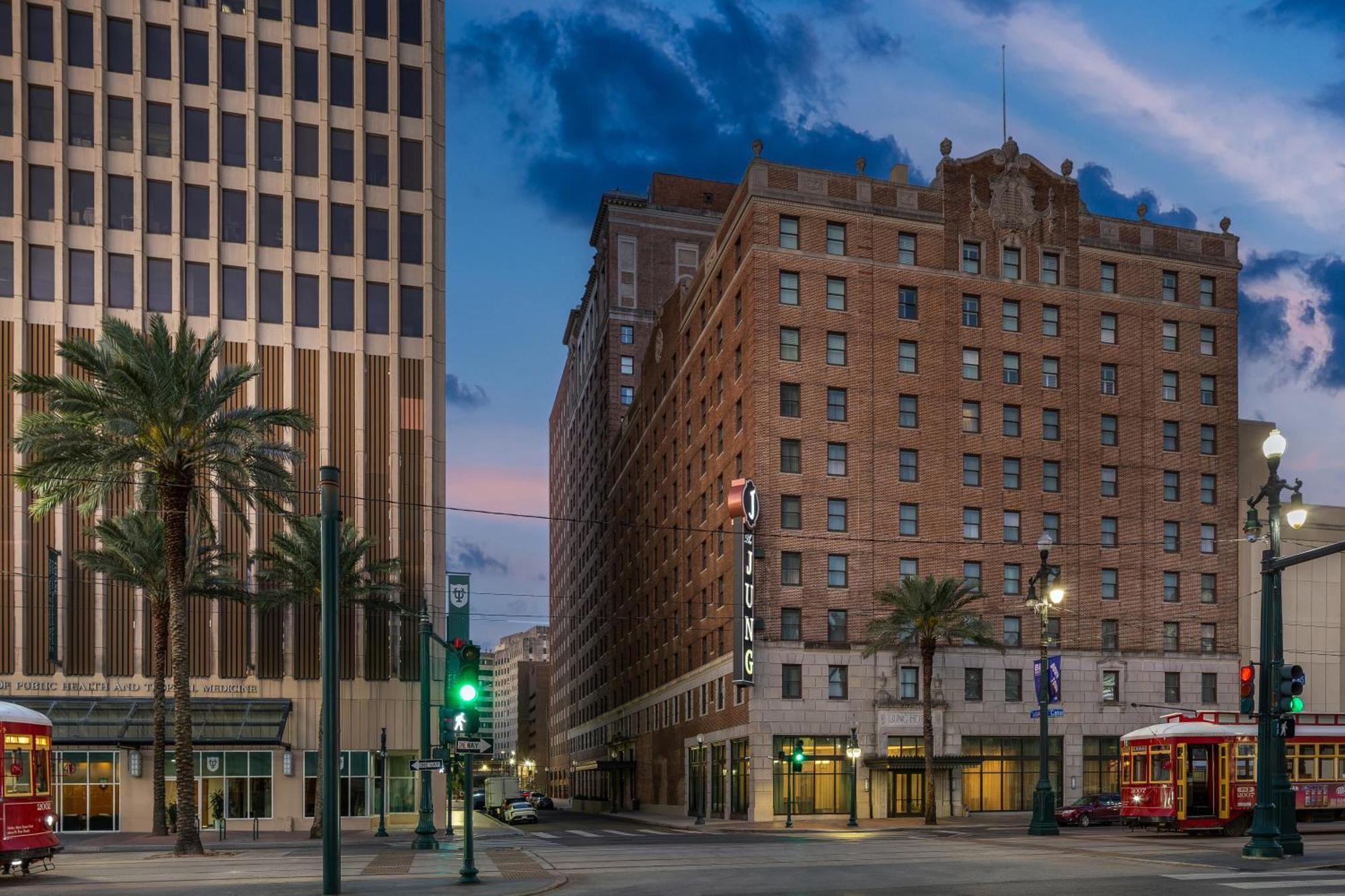 The Jung And Residences